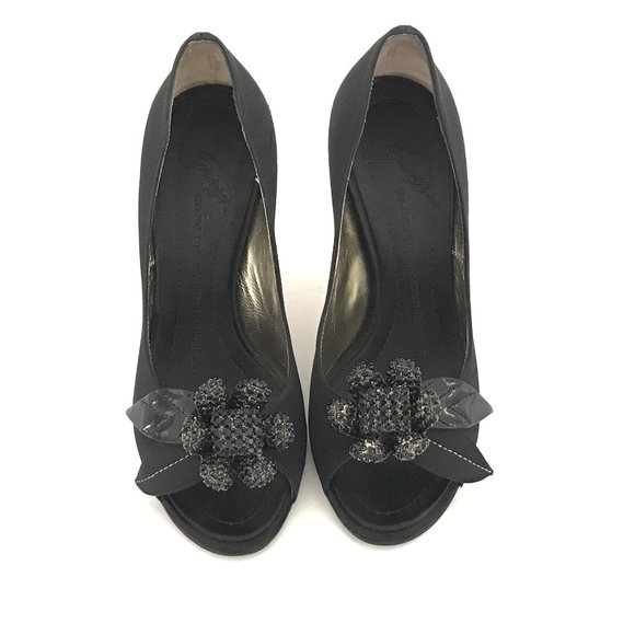 Giuseppe Zanotti Black Satin with Swarovski flower - Picture 1 of 8